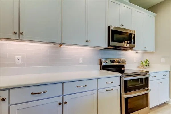 $649,900 | 11855 Ranchers Gap Drive, Odessa, FL 33556