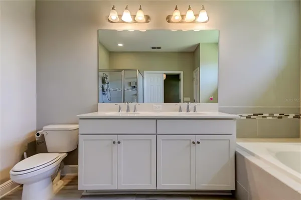 $649,900 | 11855 Ranchers Gap Drive, Odessa, FL 33556