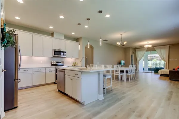 $649,900 | 11855 Ranchers Gap Drive, Odessa, FL 33556