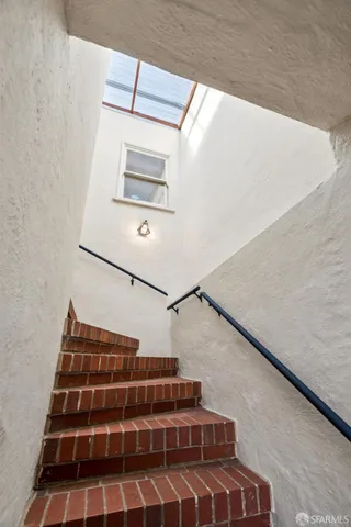 $1,095,000 | 1815 29th Avenue, San Francisco, CA 94122