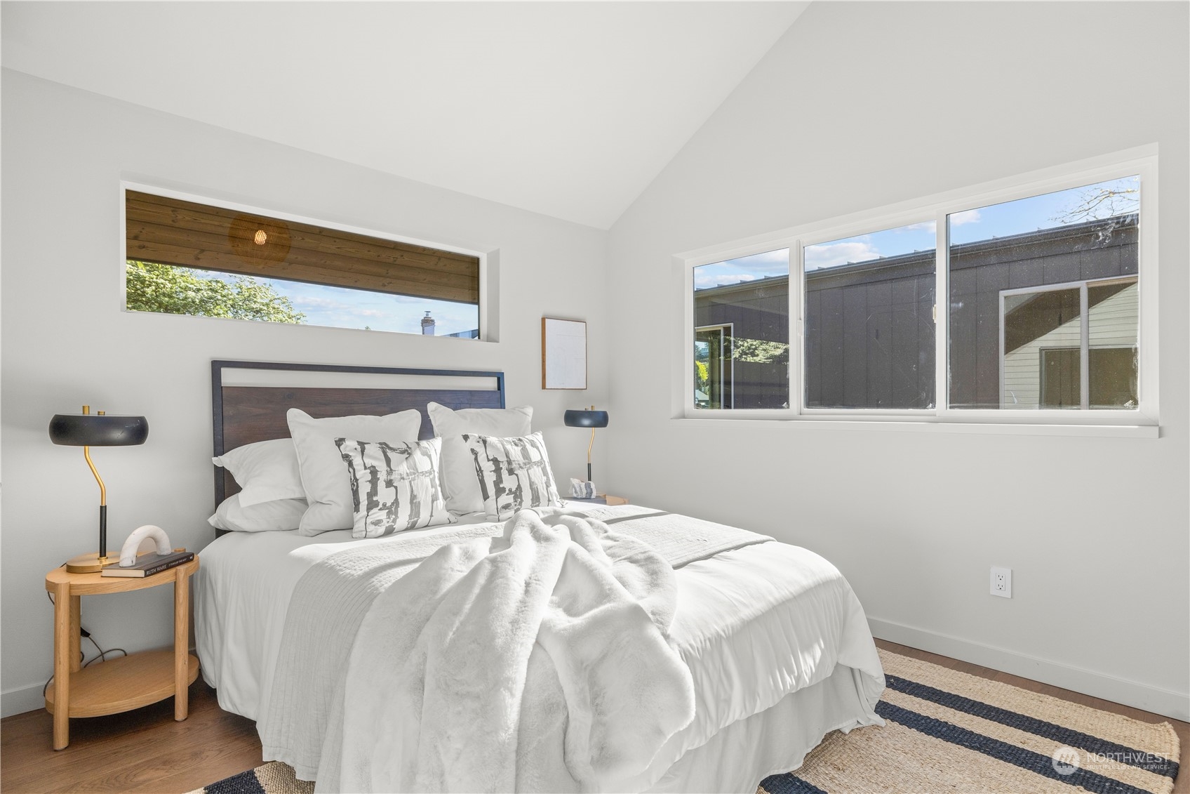 3217 West Ruffner Street Seattle, WA 98199 - Photo 18 of 35