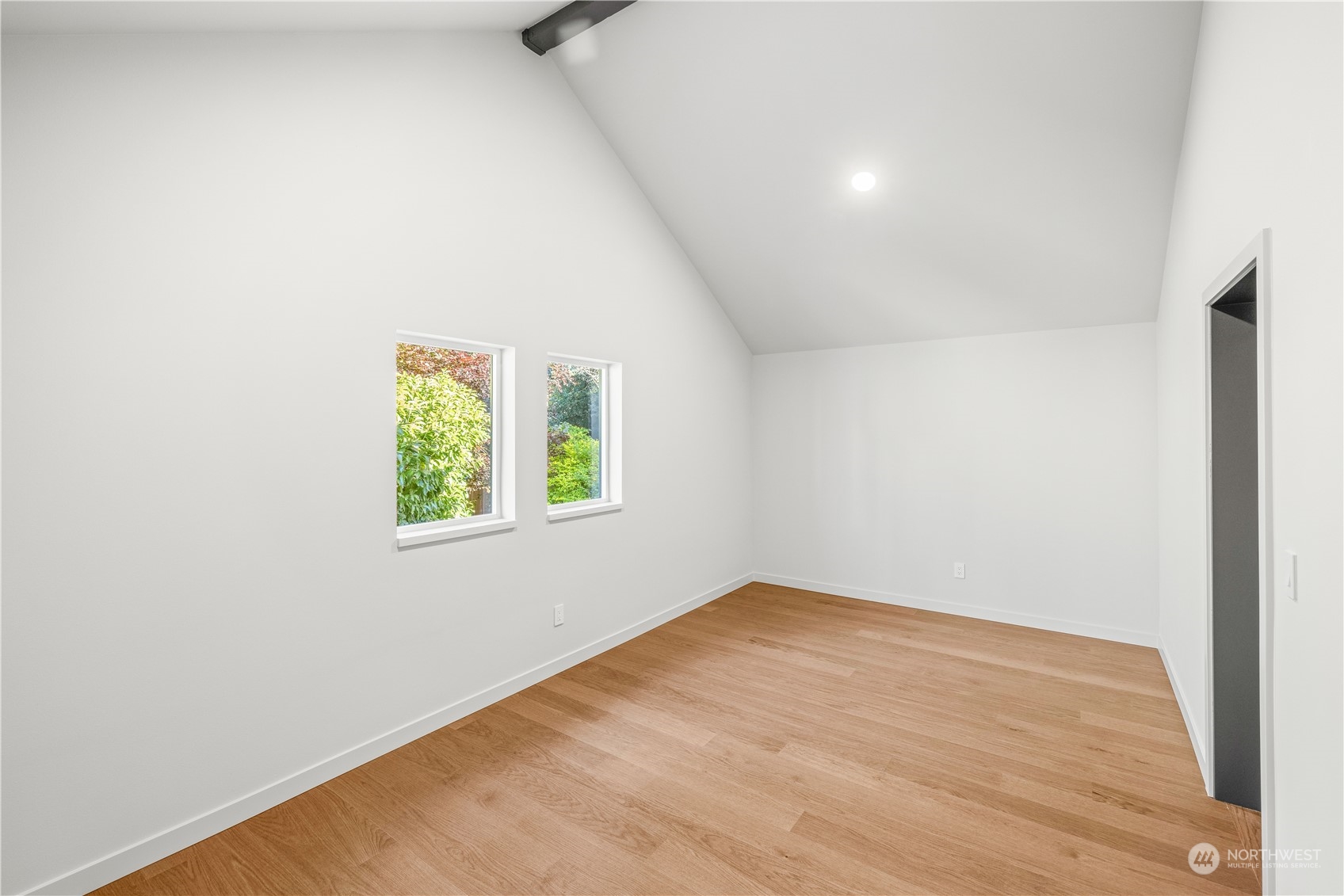 3217 West Ruffner Street Seattle, WA 98199 - Photo 22 of 35