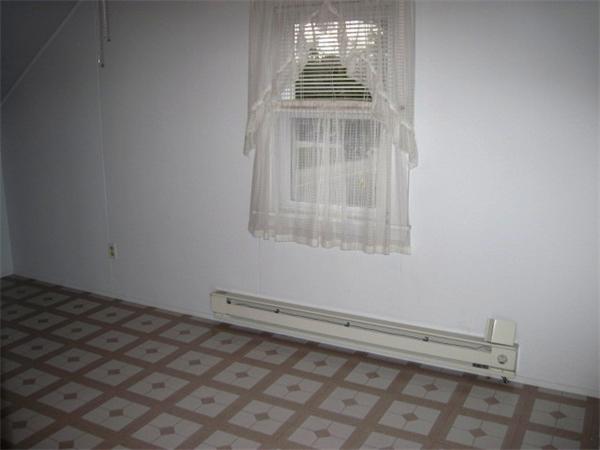 13 Old Worcester Road Oxford, MA 01540 - Photo 14 of 21 Gallery Image 14