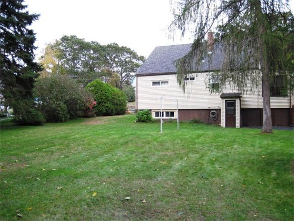 13 Old Worcester Road Oxford, MA 01540 - Photo 3 of 21 Gallery Image 3