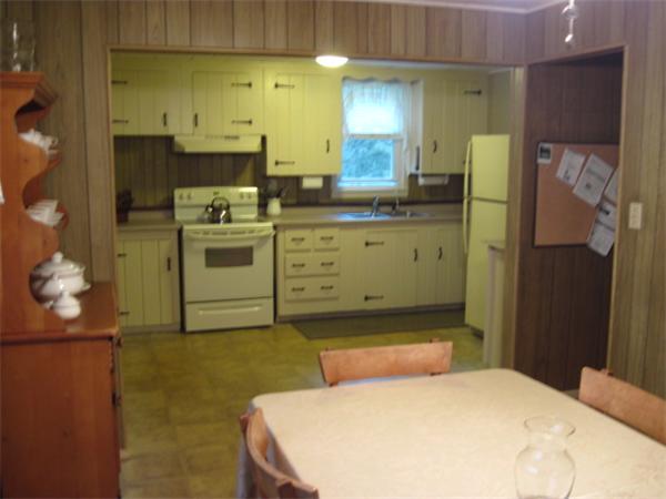 13 Old Worcester Road Oxford, MA 01540 - Photo 7 of 21 Gallery Image 7