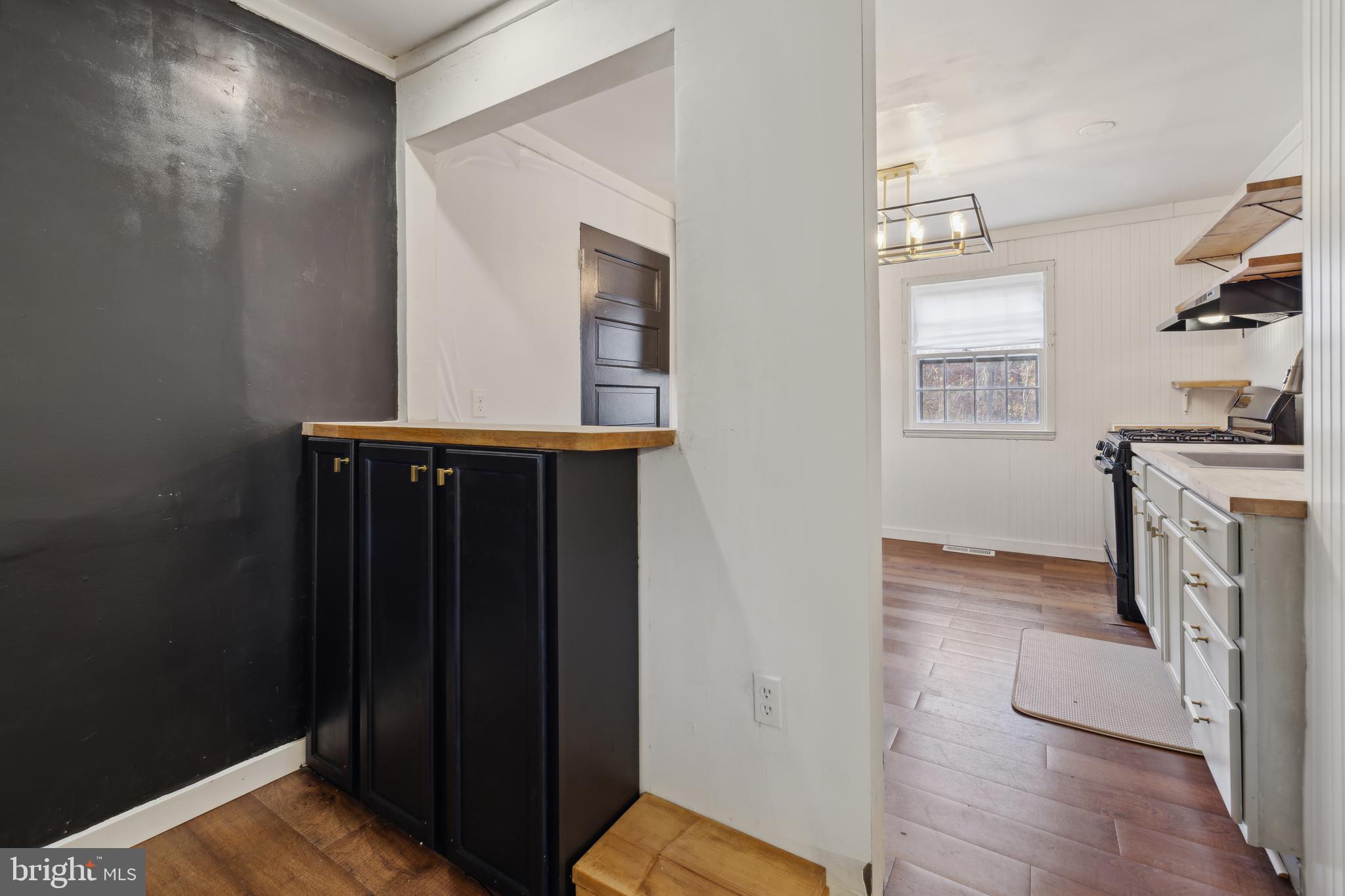 19315 Jerusalem Road Poolesville, MD 20837 - Photo 12 of 28