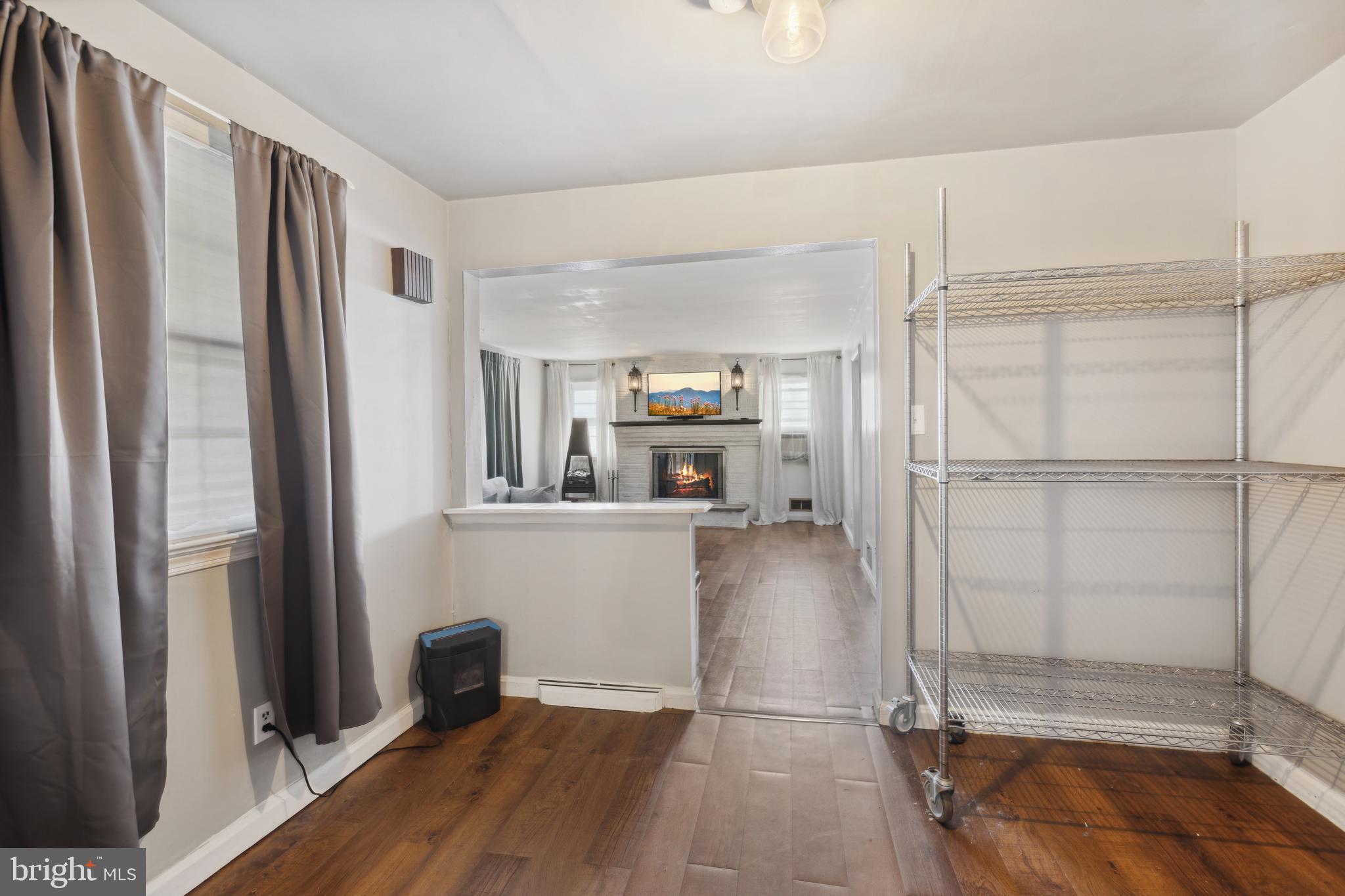 19315 Jerusalem Road Poolesville, MD 20837 - Photo 7 of 28