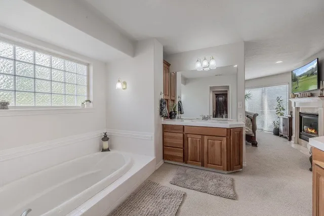 $899,900 | 506 North Dunbarton Oaks Lane, Liberty Lake, WA 99019