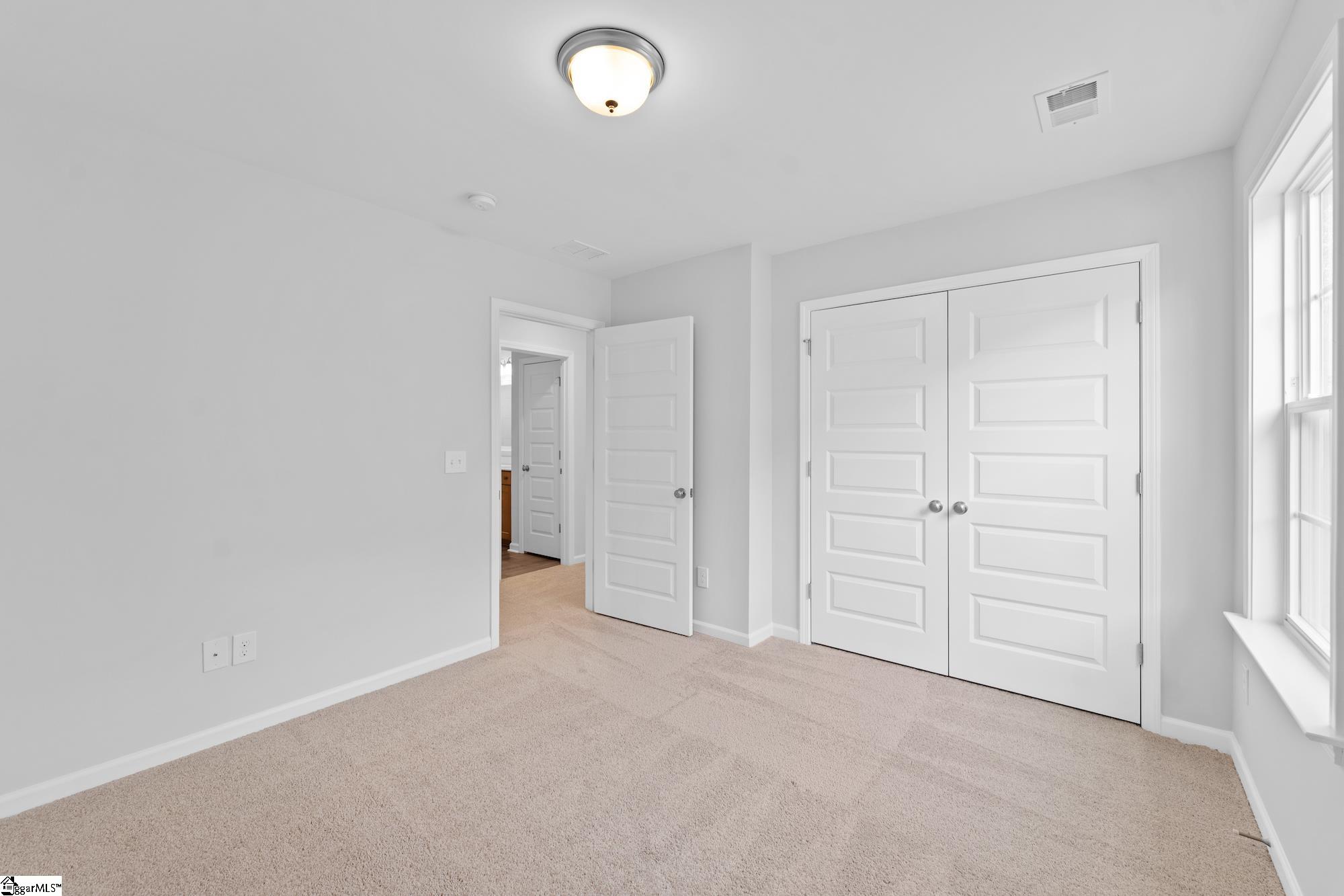 418 Indigo Pointe Drive Greenville, SC 29607 - Photo 34 of 36