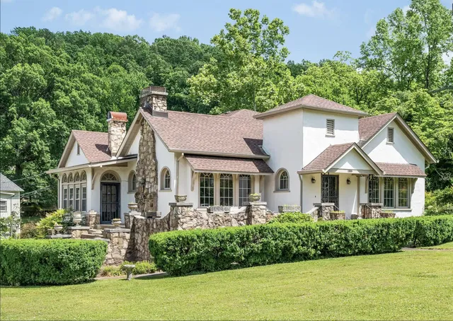 $3,200 | 4102 St Elmo Avenue, Chattanooga, TN 37409