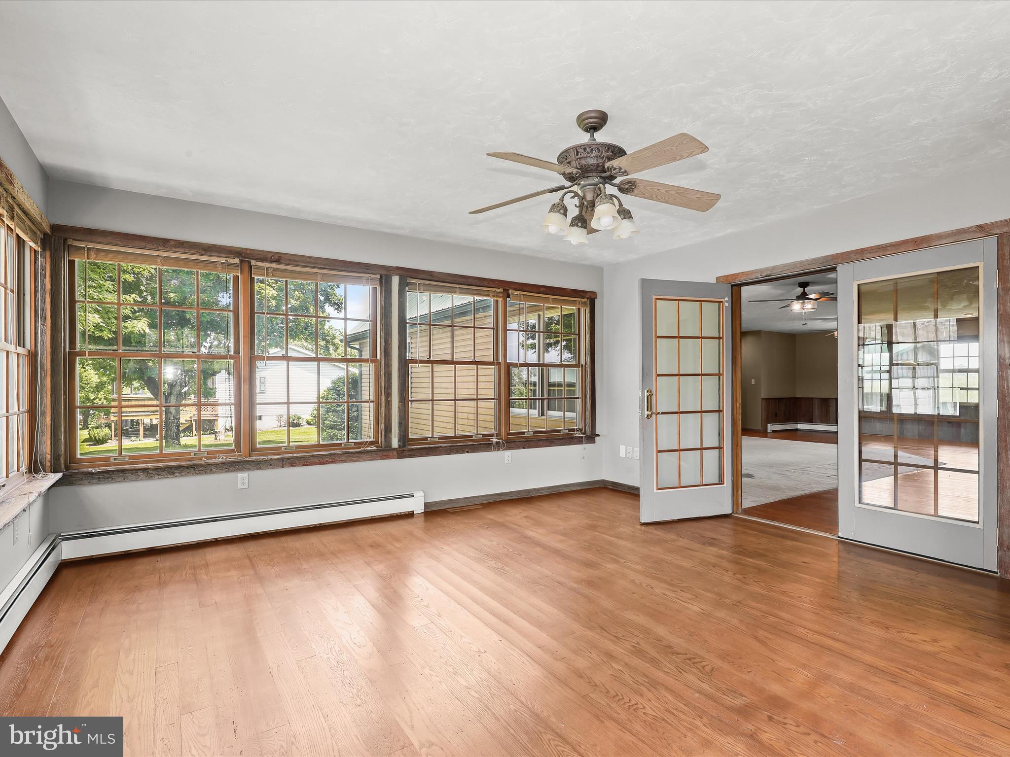 325 Seven Stars Road Gettysburg, PA 17325 - Photo 28 of 81 Sunroom/Bedroom