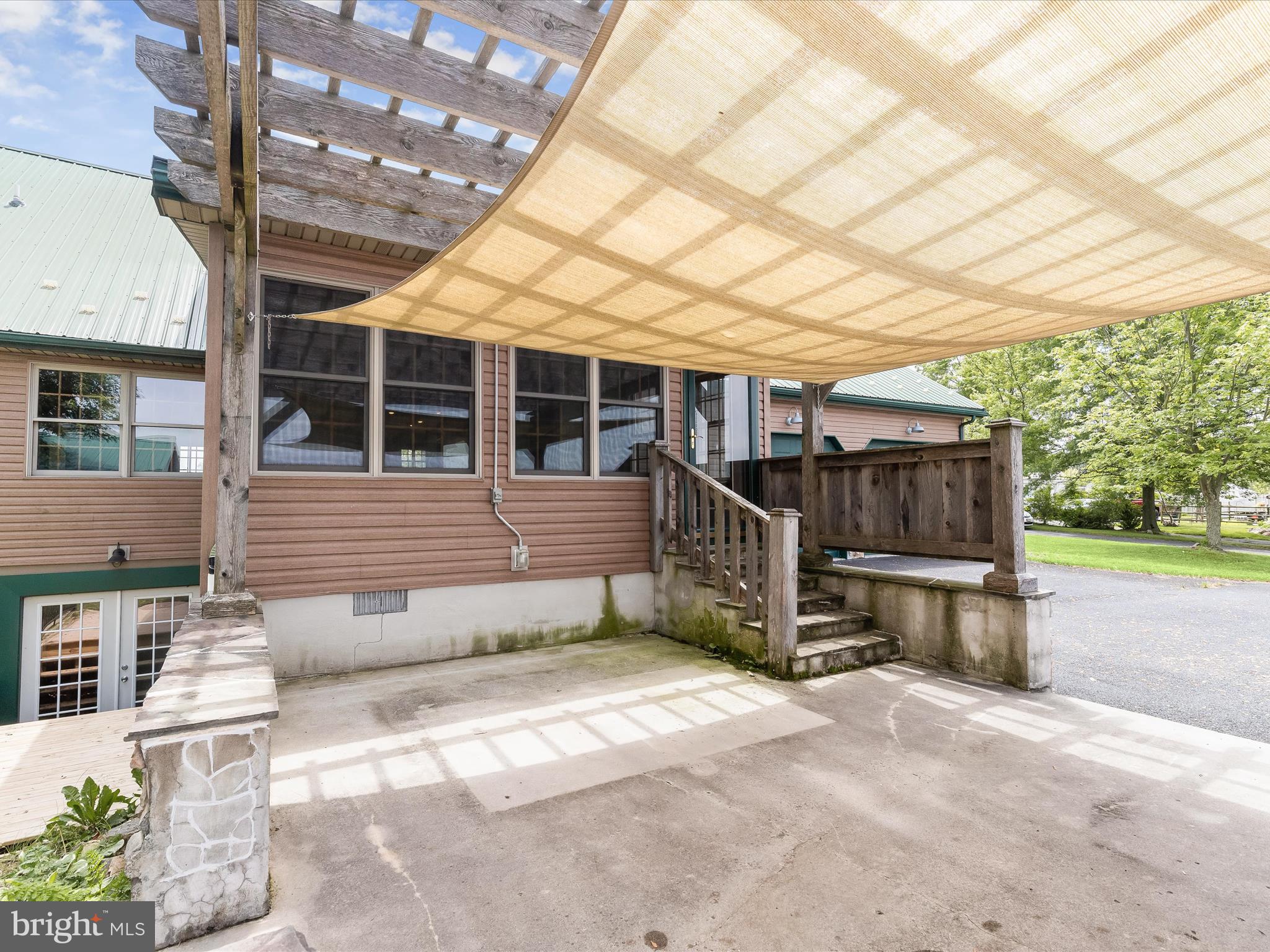 325 Seven Stars Road Gettysburg, PA 17325 - Photo 32 of 81 Patio