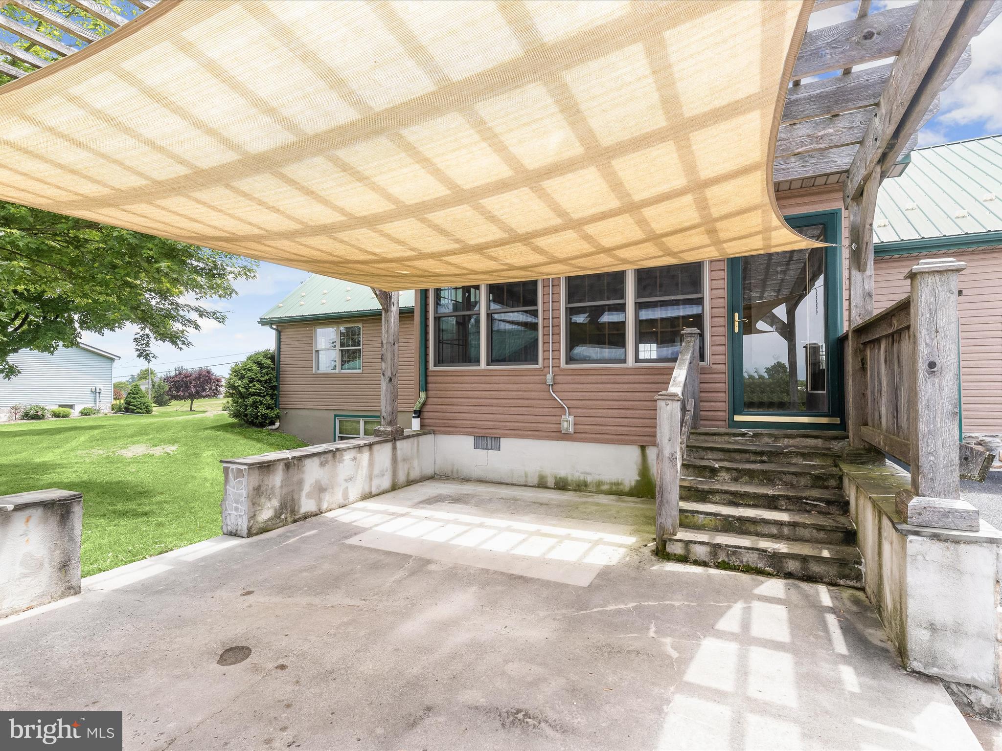 325 Seven Stars Road Gettysburg, PA 17325 - Photo 34 of 81 Patio