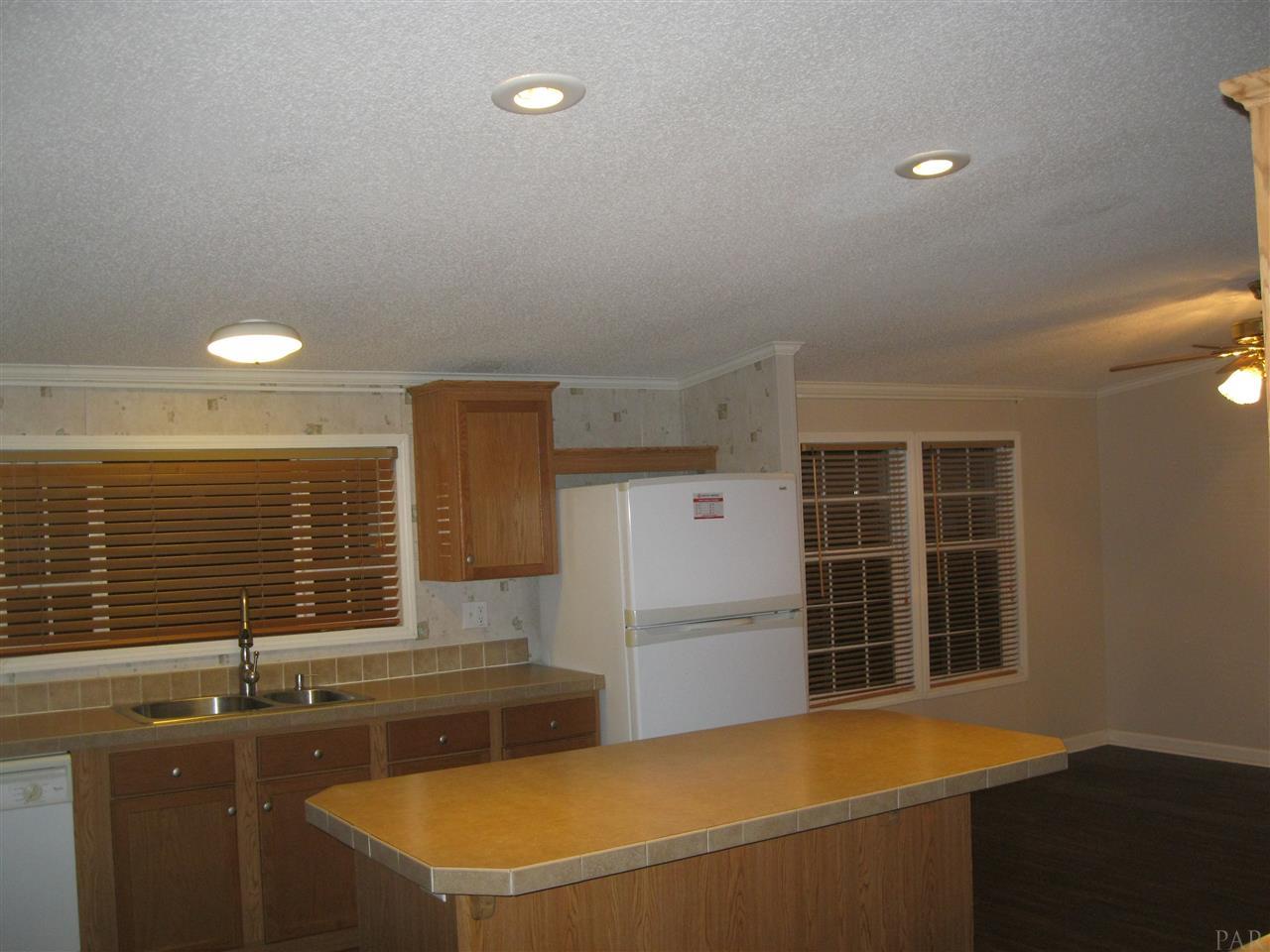 120 San Carlos Road Cantonment, FL 32533 - Photo 6 of 50