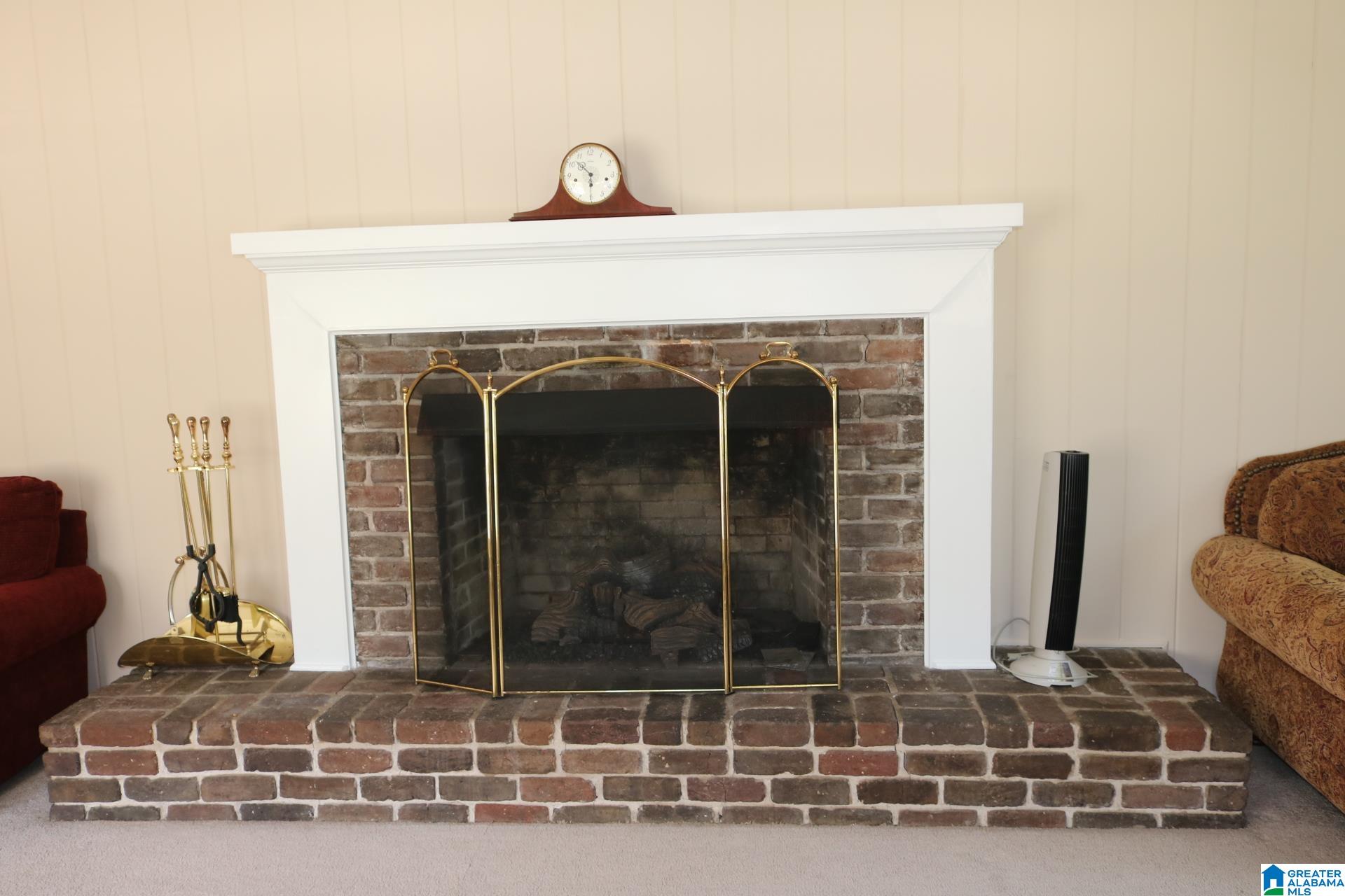 112 Woodland Road Bessemer, AL 35020 - Photo 4 of 52