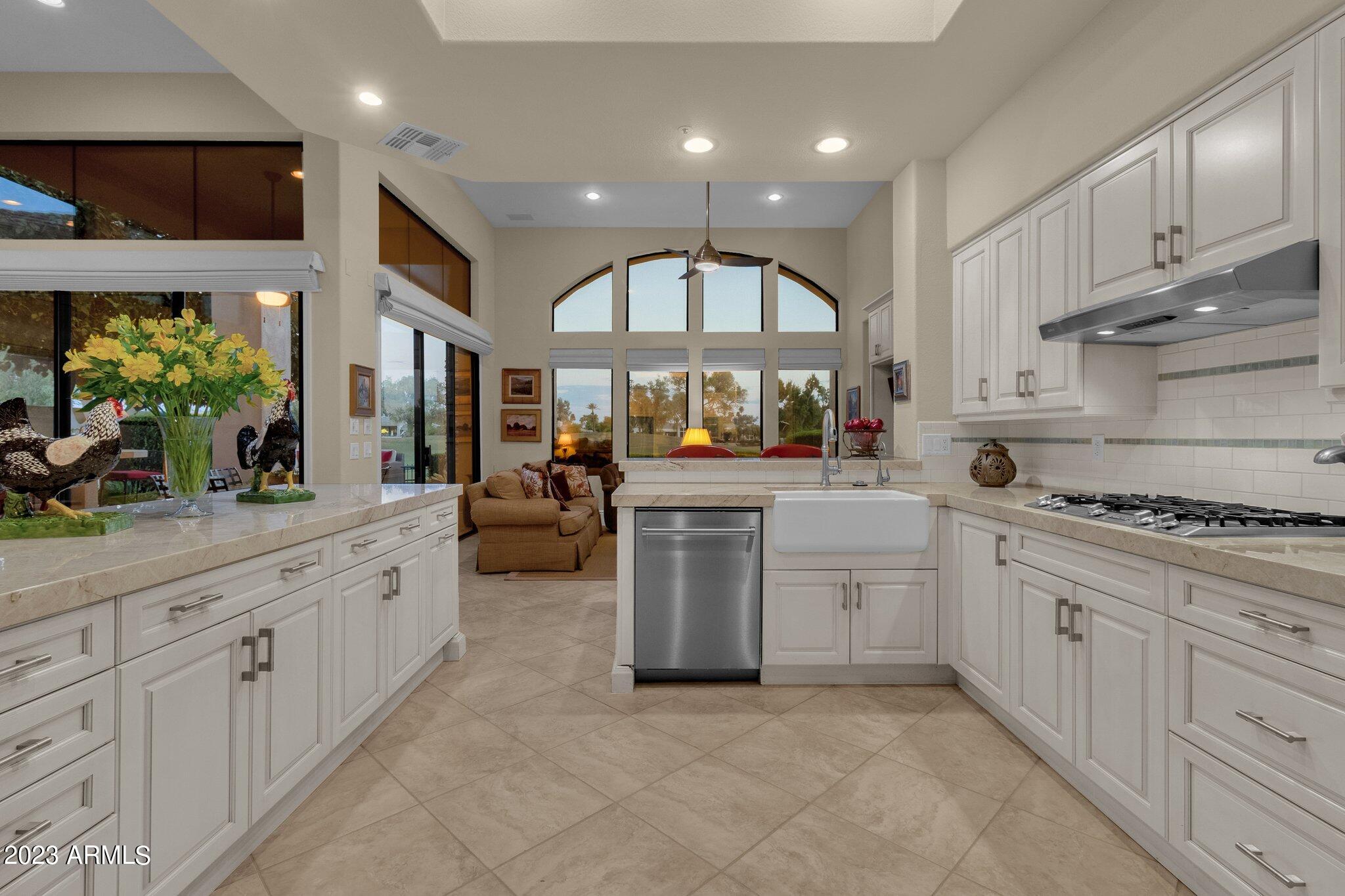 7705 East Doubletree Ranch Road, Unit 11 Scottsdale, AZ 85258 - Photo 19 of 58 Kitchen