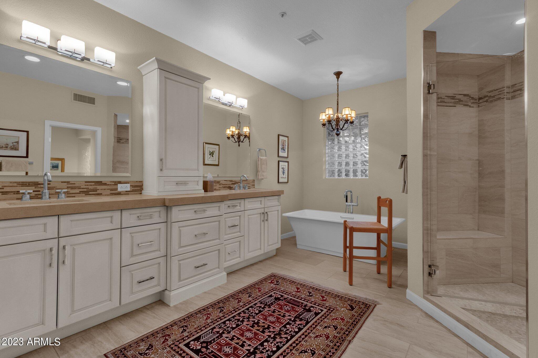 7705 East Doubletree Ranch Road, Unit 11 Scottsdale, AZ 85258 - Photo 29 of 58 Master Bath