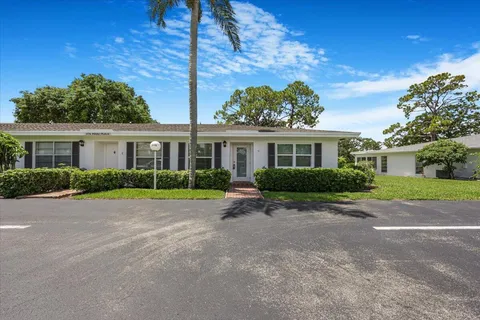 $224,500 | 5178 Privet Place, Unit D, Delray Beach, FL 33484