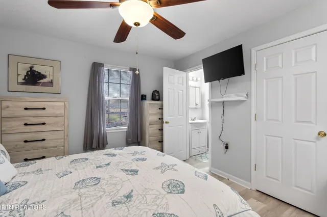 $299,900 | 30 Oak Street, Crossville, TN 38555