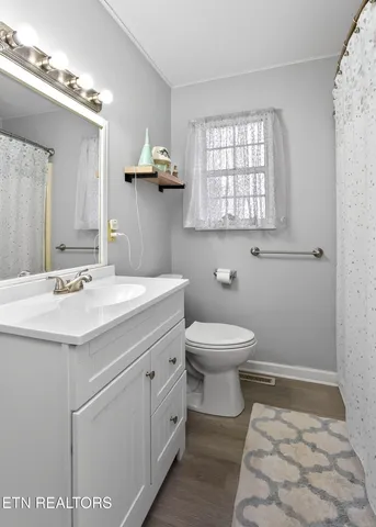 $299,900 | 30 Oak Street, Crossville, TN 38555