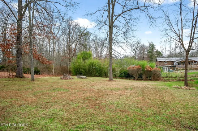 $299,900 | 30 Oak Street, Crossville, TN 38555