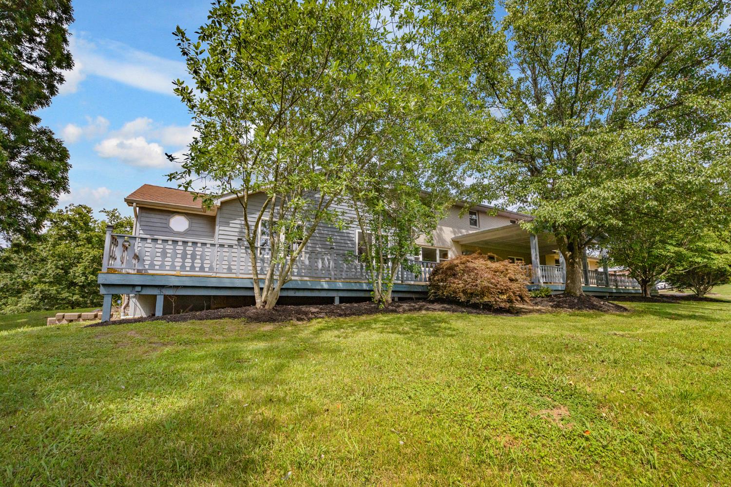 671 Wilson Creek Road Lawrenceburg, IN 47025 - Photo 4 of 83