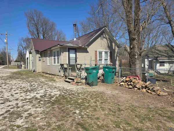 $57,000 | 302 2nd Street, Denison, KS 66419