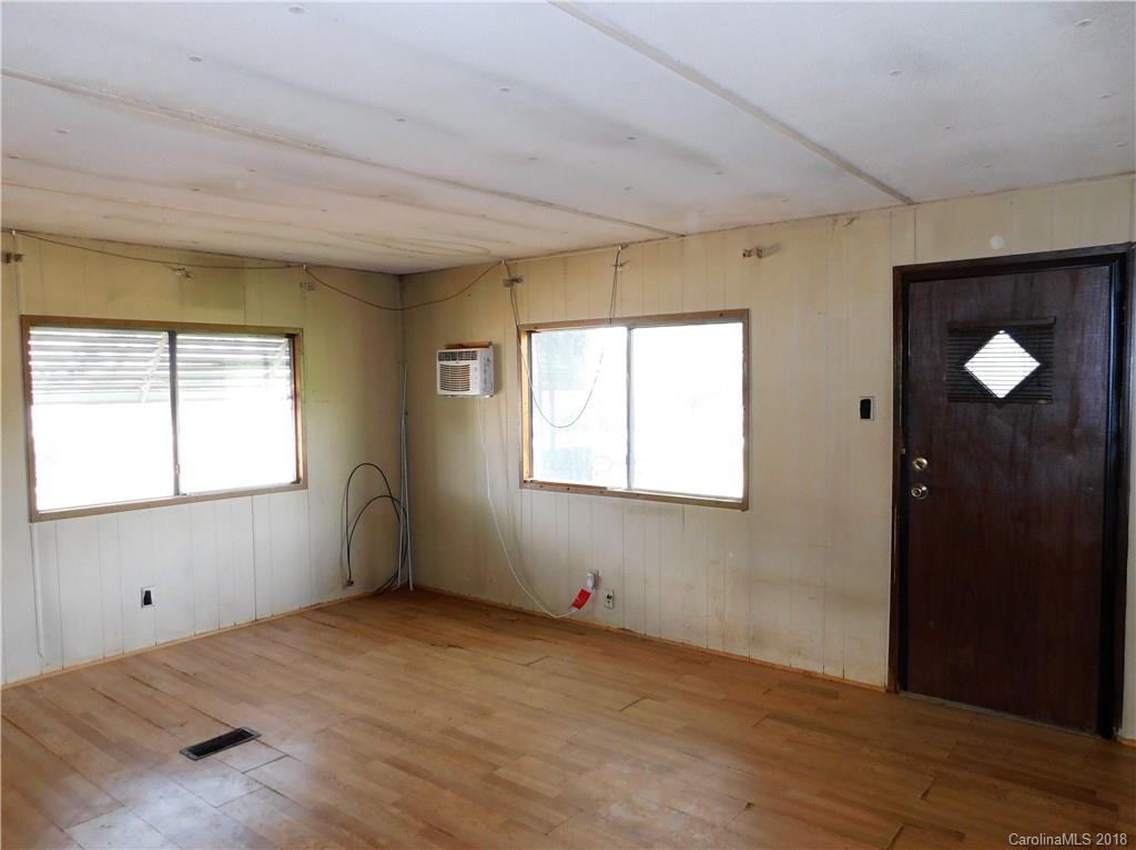 6544 Comm Scope Road Catawba, NC 28609 - Photo 4 of 13 Gallery Image 4