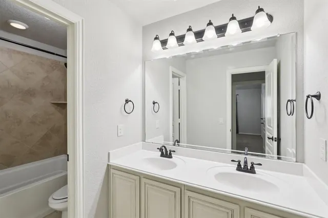 $455,000 | 640 Tierra Vista Way, Fort Worth, TX 76131