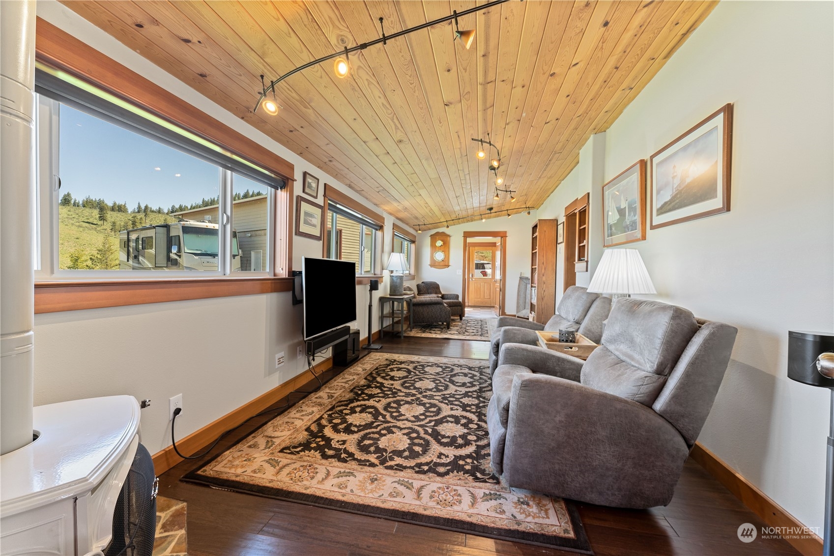 500 Lodge Pole Road Chelan, WA 98816 - Photo 18 of 40 Gallery Image 18