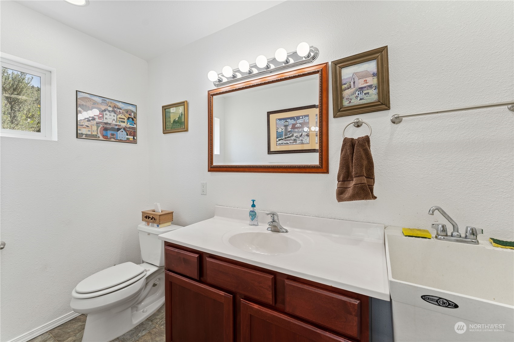 500 Lodge Pole Road Chelan, WA 98816 - Photo 34 of 40 Gallery Image 34