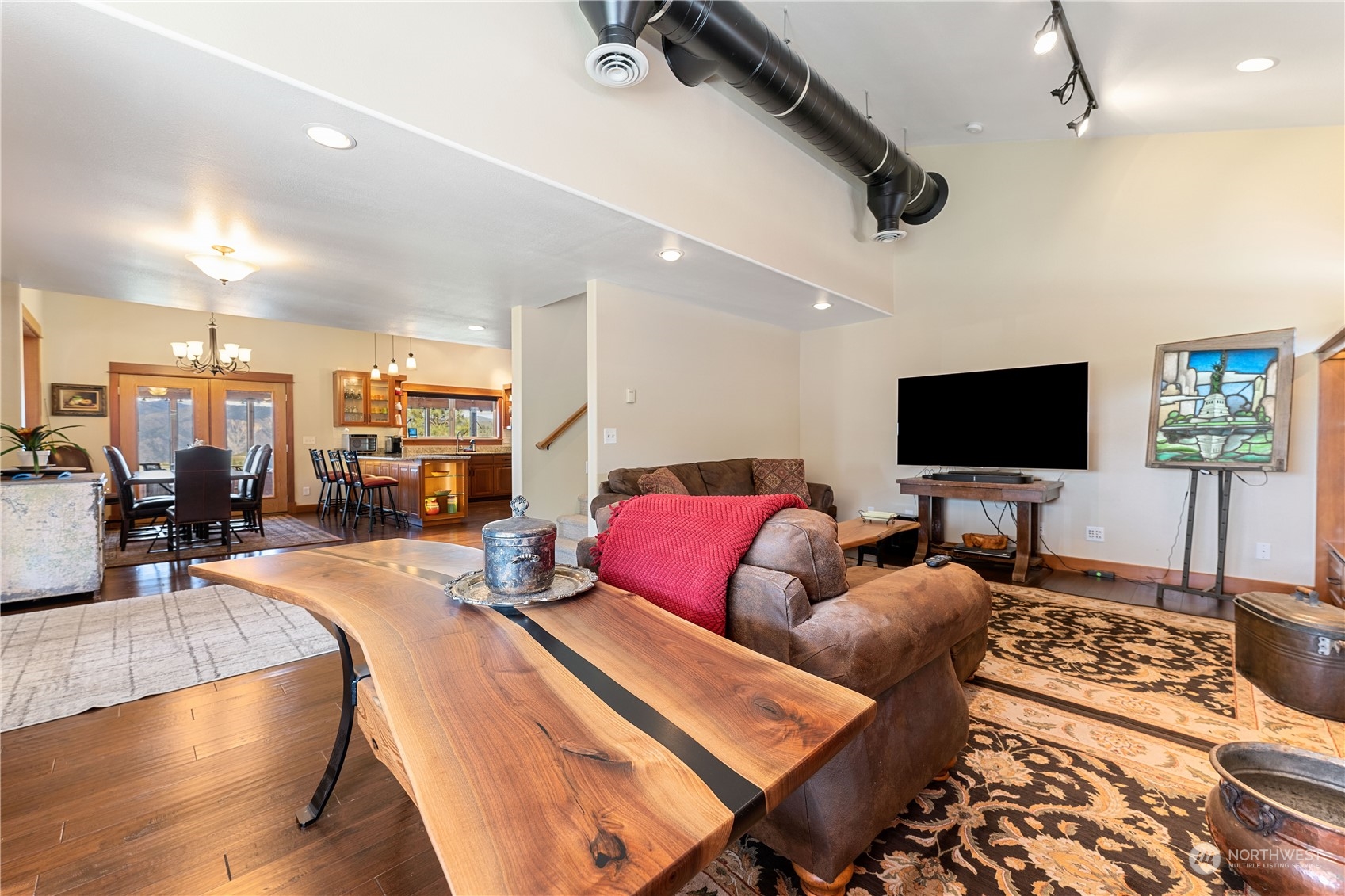 500 Lodge Pole Road Chelan, WA 98816 - Photo 7 of 40 Gallery Image 7