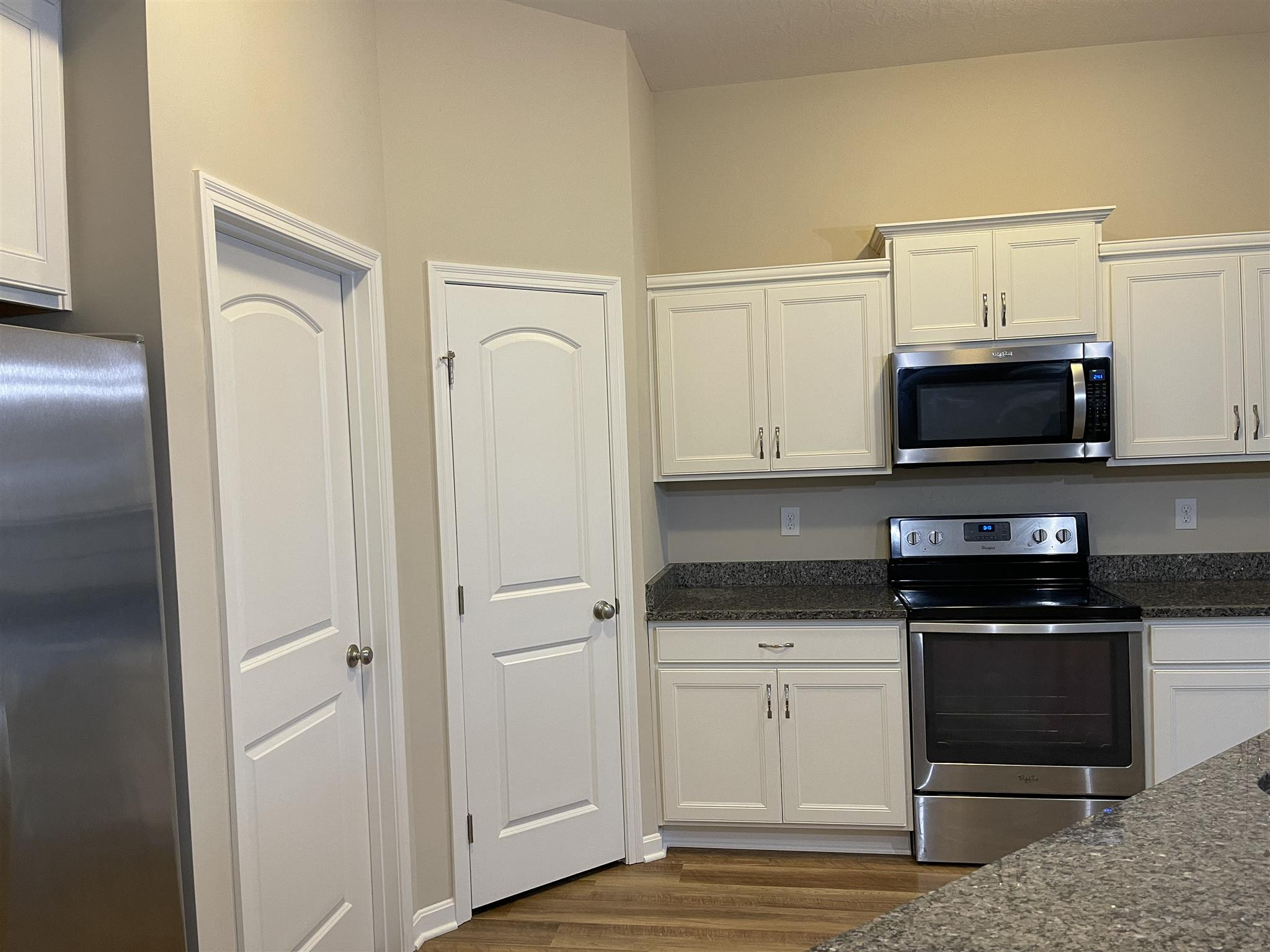 4060 Country Mill Ridge, Unit 304 Burlington, KY 41005 - Photo 16 of 22 Gallery Image 16