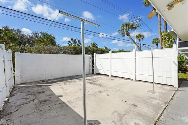 $109,900 | 3950 Roxane Boulevard, Unit 2B, Sarasota, FL 34235