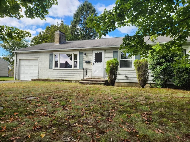 $350,000 | 8 Caldarone Street, Barrington, RI 02806