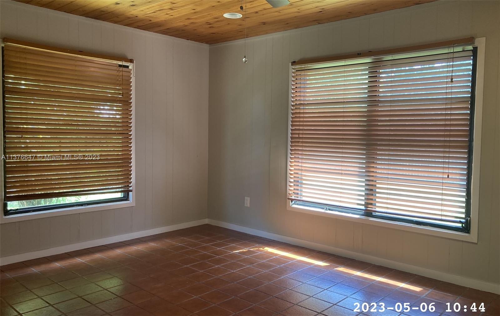 12277 Old Country Road South Wellington, FL 33414 - Photo 6 of 14 Gallery Image 6