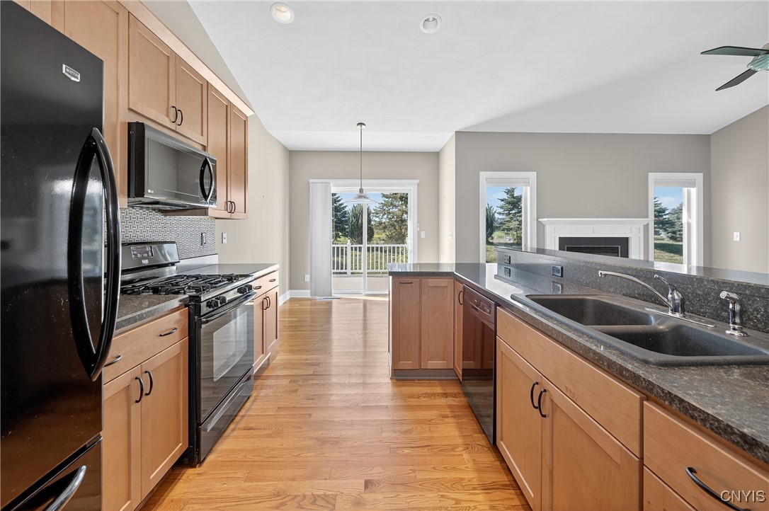 206 Marine View Drive Sullivan, NY 13037 - Photo 16 of 30