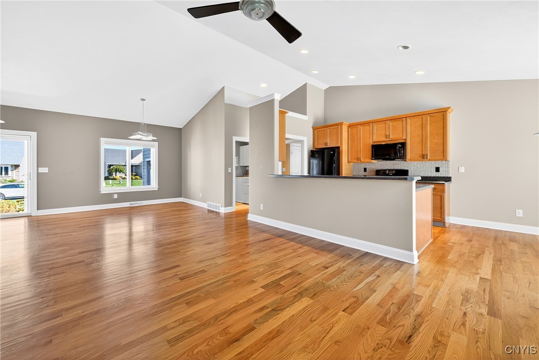 206 Marine View Drive Sullivan, NY 13037 - Photo 9 of 30