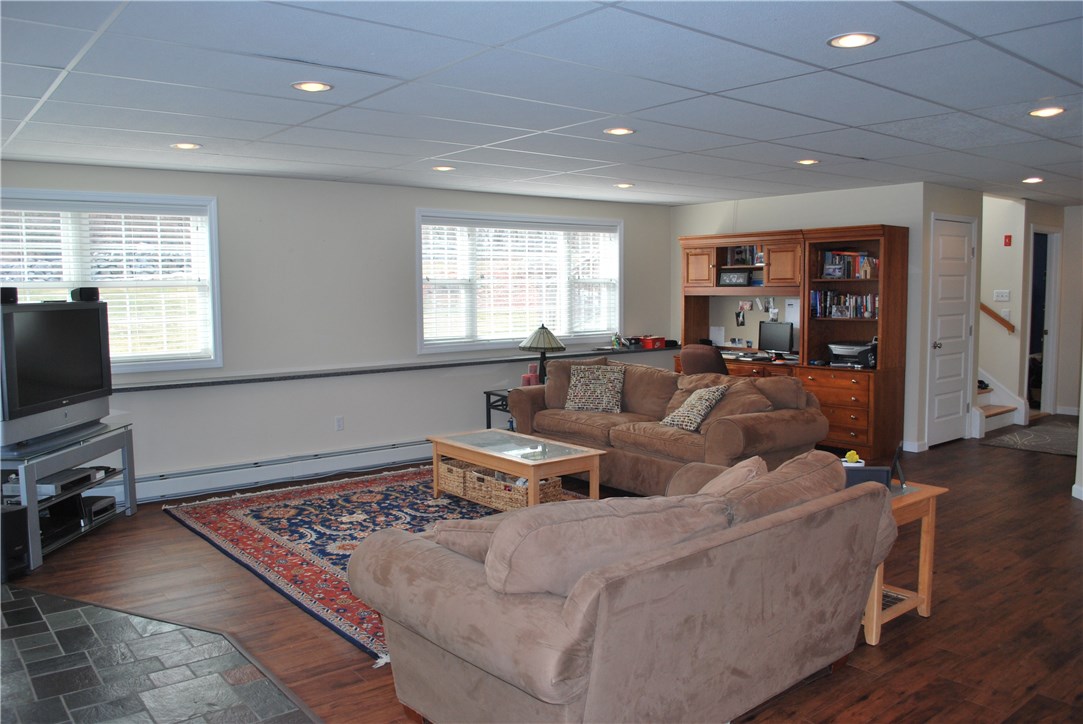 1145 Great Road Lincoln, RI 02865 - Photo 11 of 30 Gallery Image 11