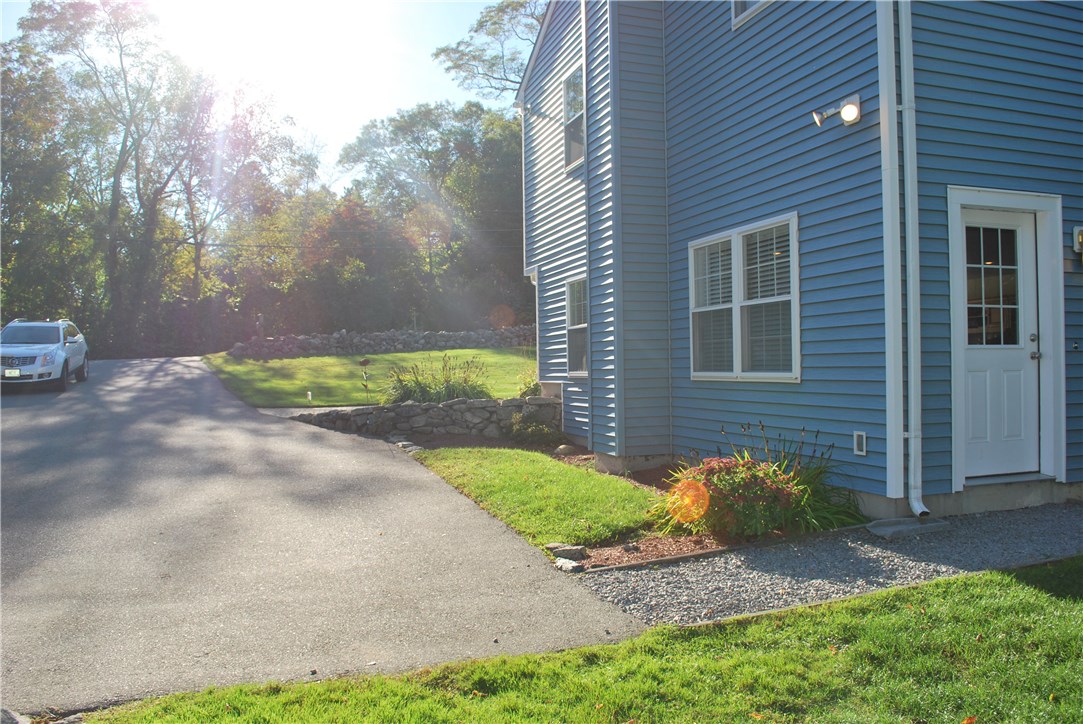 1145 Great Road Lincoln, RI 02865 - Photo 26 of 30 Gallery Image 26