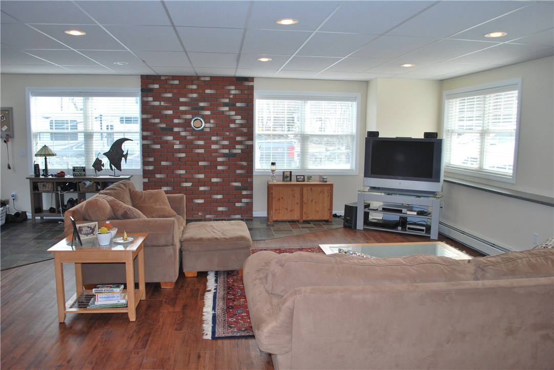 1145 Great Road Lincoln, RI 02865 - Photo 10 of 30 Gallery Image 10