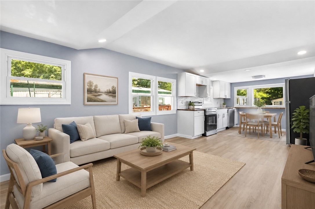 8 Ln 4 Coventry, RI 02816 - Photo 6 of 19