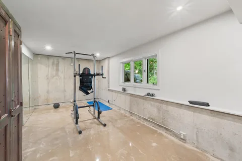 $1,795,000 | 853 Sauganash Drive, Fontana, WI 53125