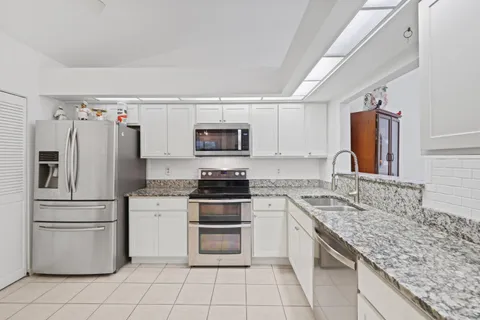 $495,000 | 703 Sea Oats Drive, Unit A5, Juno Beach, FL 33408