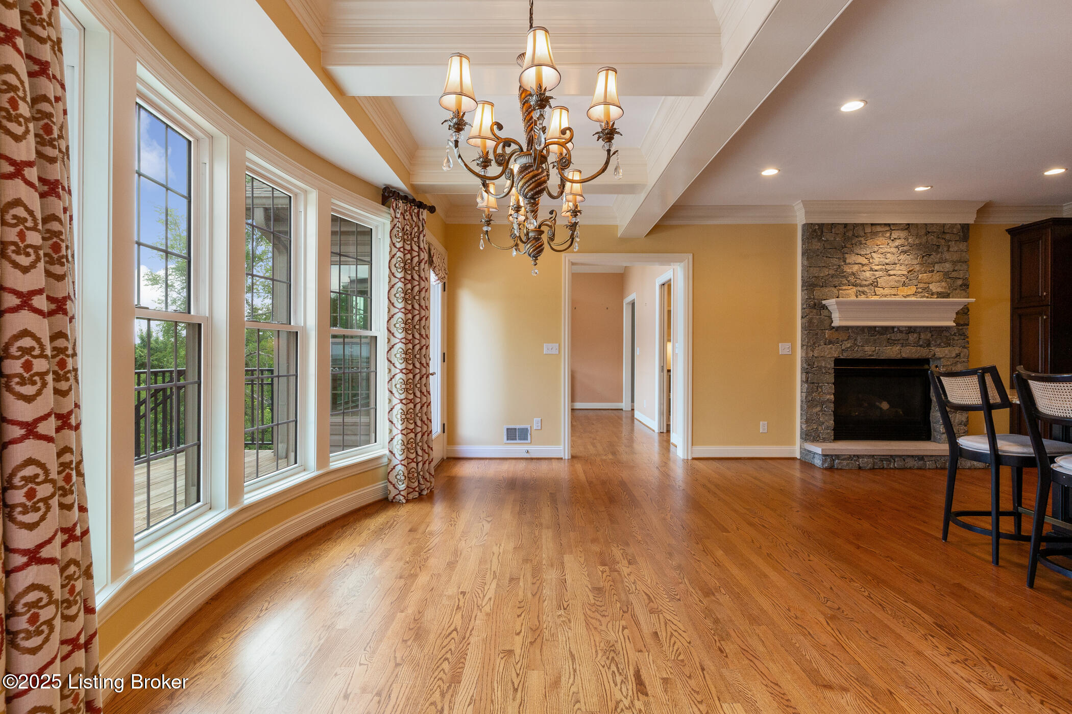 1908 Grand Ridge Road Louisville, KY 40214 - Photo 26 of 113 Dining Room