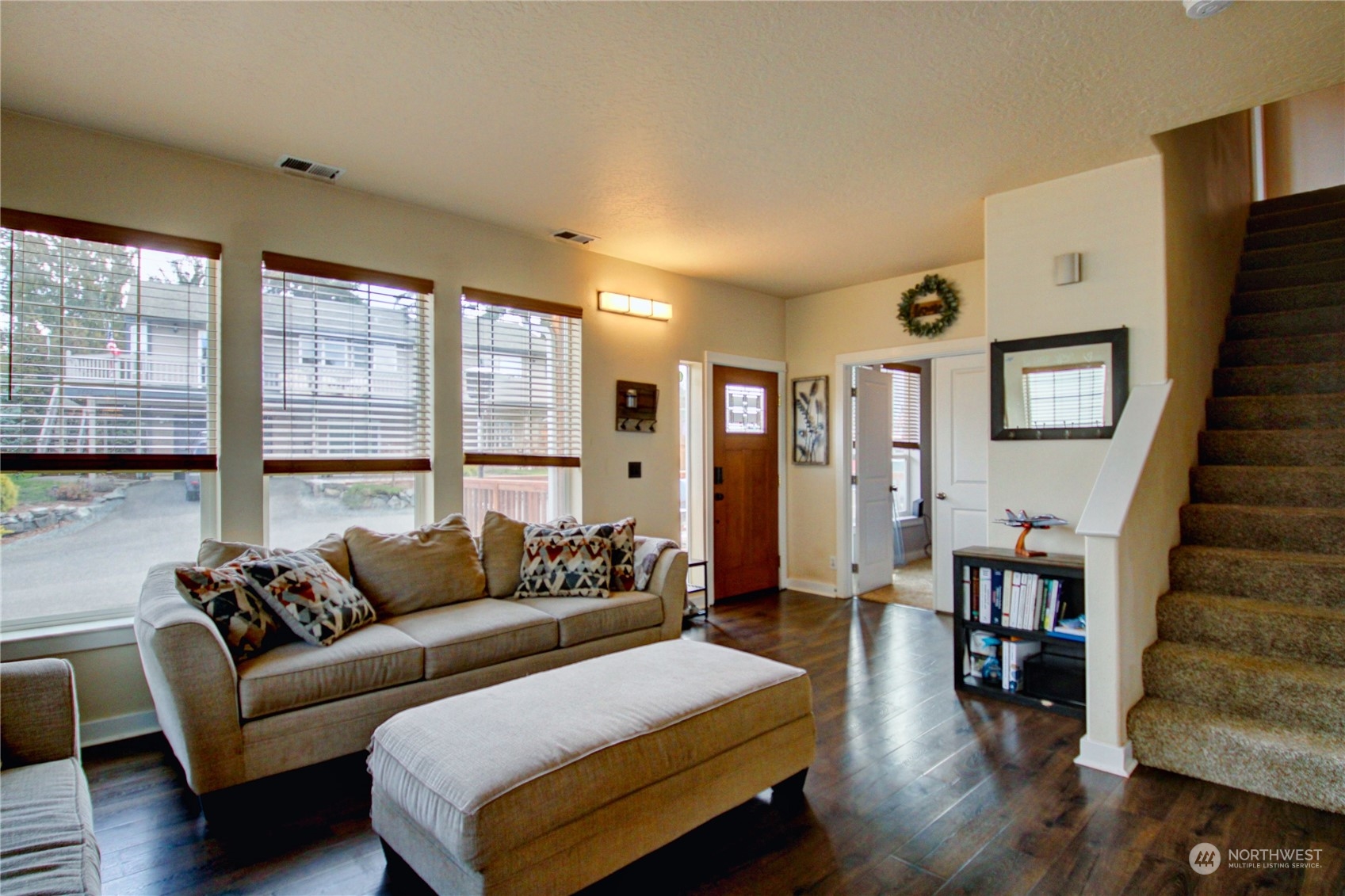 2402 Francis Road Mount Vernon, WA 98273 - Photo 16 of 40 Gallery Image 16