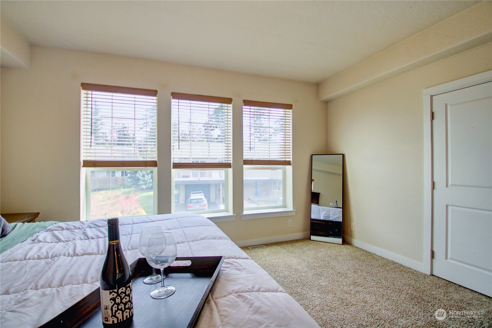 2402 Francis Road Mount Vernon, WA 98273 - Photo 32 of 40 Gallery Image 32