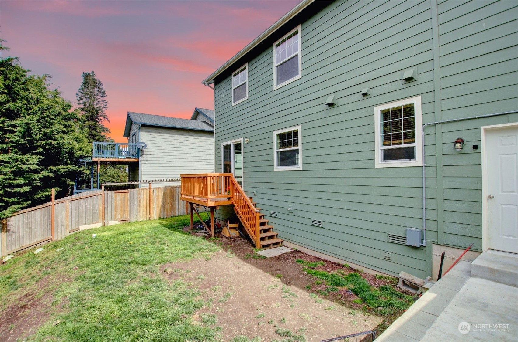2402 Francis Road Mount Vernon, WA 98273 - Photo 35 of 40 Gallery Image 35