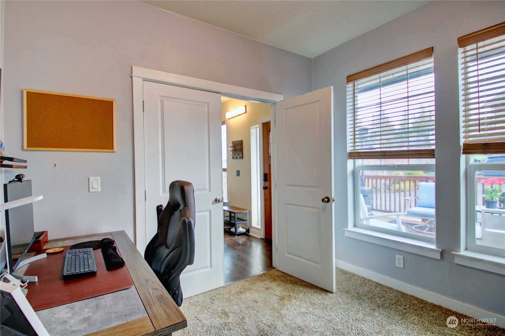 2402 Francis Road Mount Vernon, WA 98273 - Photo 4 of 40 Gallery Image 4