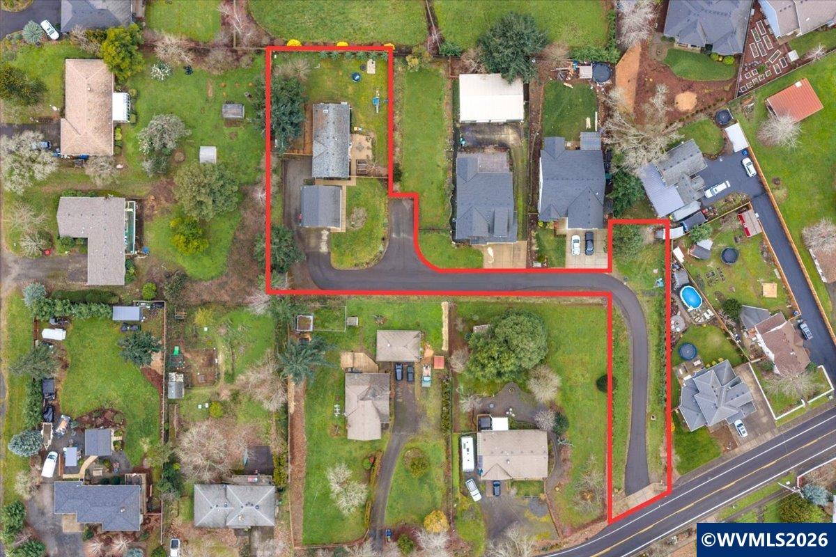 135 Steelhammer Road Silverton, OR 97381 - Photo 3 of 40 Gallery Image 3